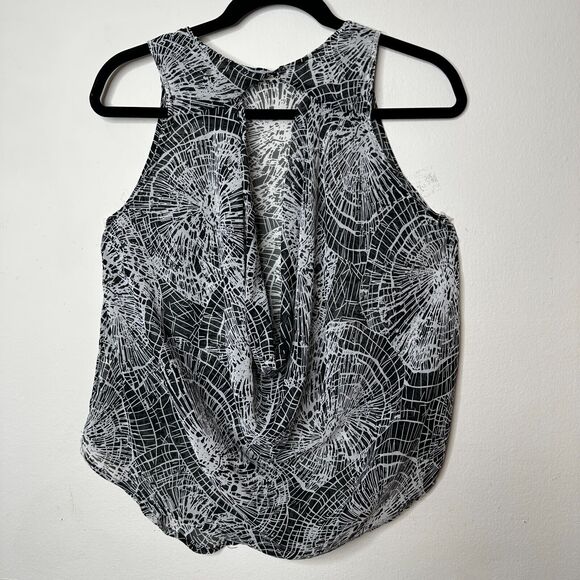 Ovi Black & White Wood Circle Design Keyhole Draped Back Sleeveless Blouse Small - Picture 3 of 11
